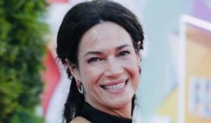 Aos 48 anos, Paula Neves faz desabafo sobre dinheiro: “Não ganho para ser rica”